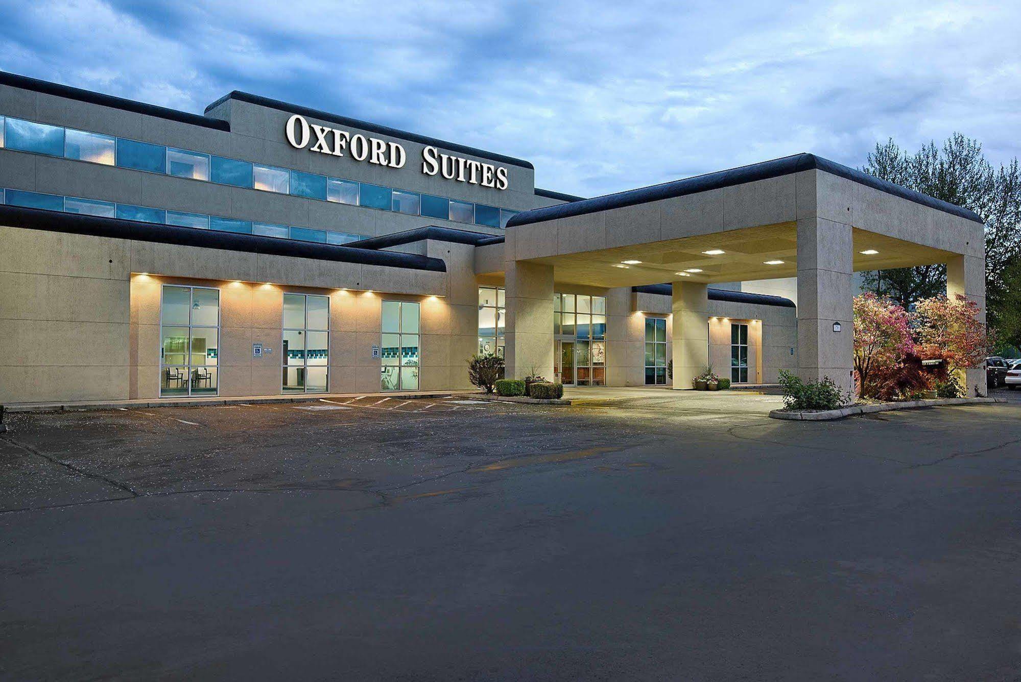 Oxford Suites Yakima Exterior photo