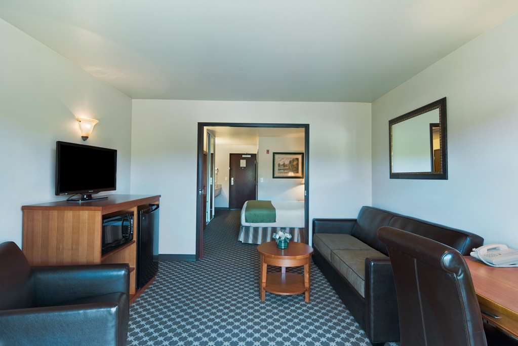 Oxford Suites Yakima Room photo